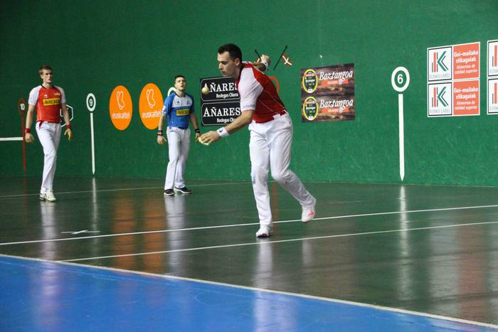 Porrot bana eskualdeko lau p 10 1640026604544