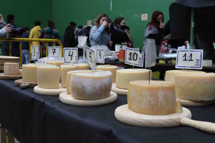 Oholtza gainera igo dira ira 38 1636308523477