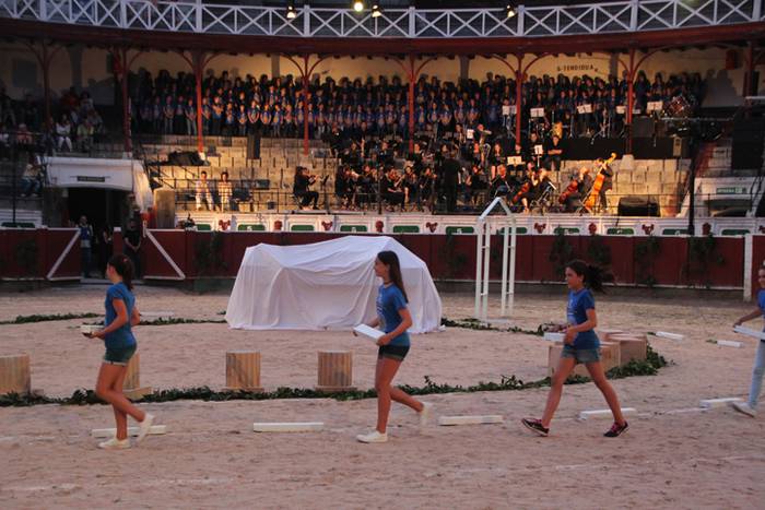 Minotauroaren labirintoa ema 4 1497258476150