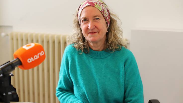 «Ondo egoteko iluntasun guztiak atera behar ditugu»