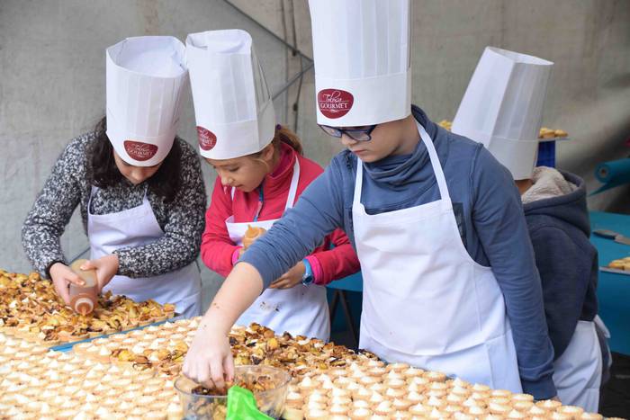 XXV. Tolosa Goxua azoka 9 1540640108888