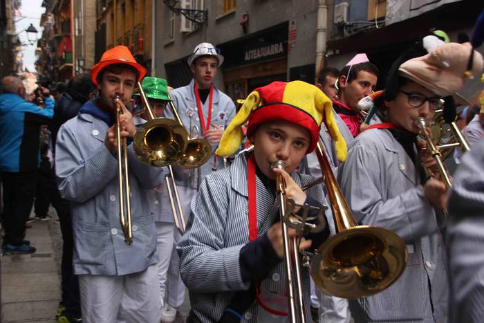 Aspaldiko partez, txarangei  16 1645717145864