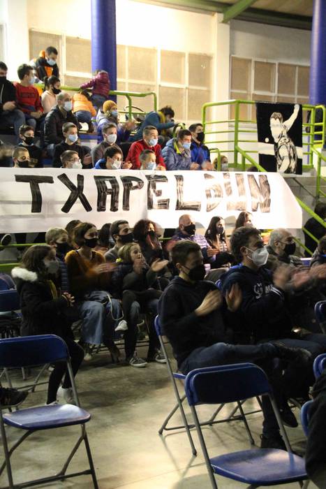 Bizkaia eta Aztinondo, ispil 14 1606682565211