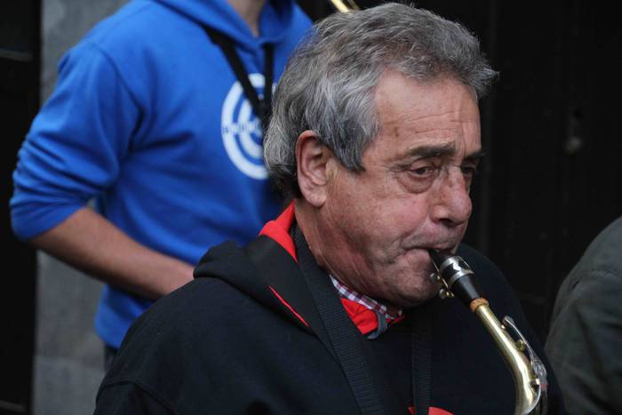 Bonberenea gaztetxearen 21. urteurrenean, txaranga 21 1545485578320