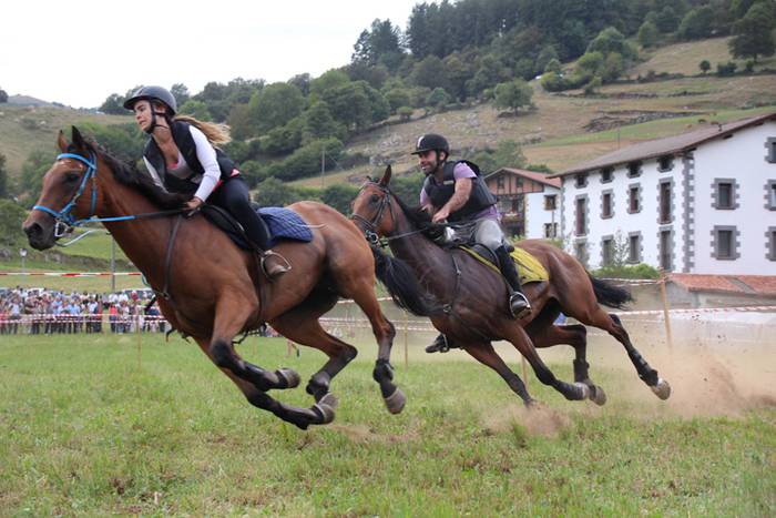 Zaldiak lasterka, gazteak desafioan 89 1472407164617