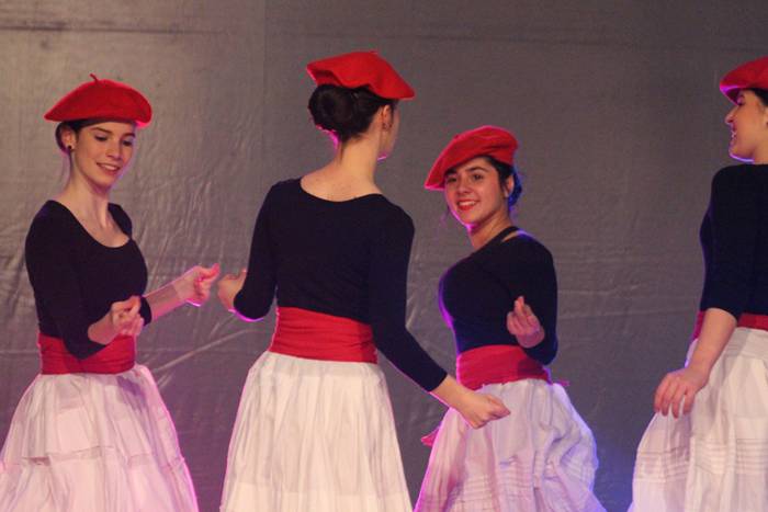 hartu trena jaialdia villabona 2016 28 1462010442087