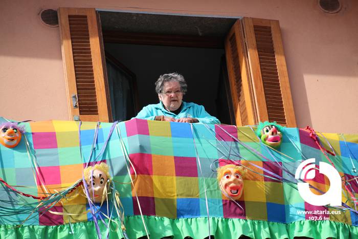 Irudimenak gainezka egin du 141 1488128090011