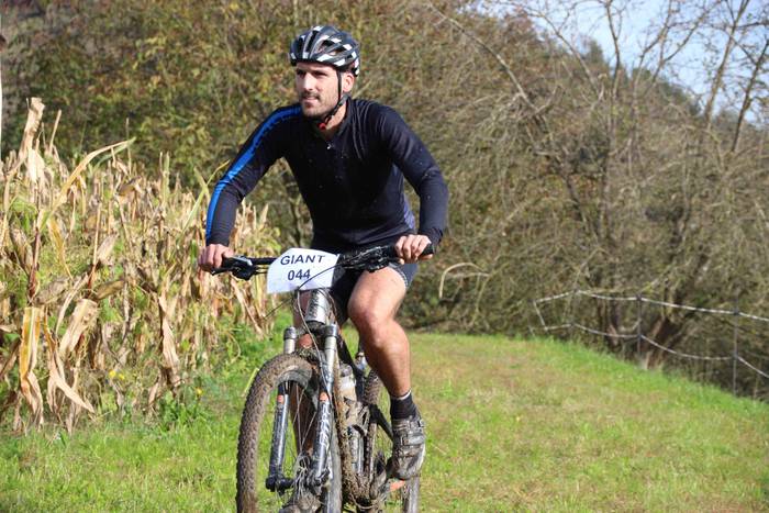 olarrain auzoa abraham olano 34 1572182919575