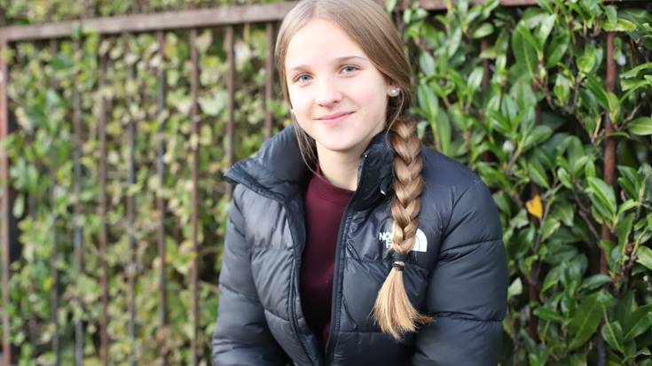 Udane Mujika eskalatzailearekin solasean