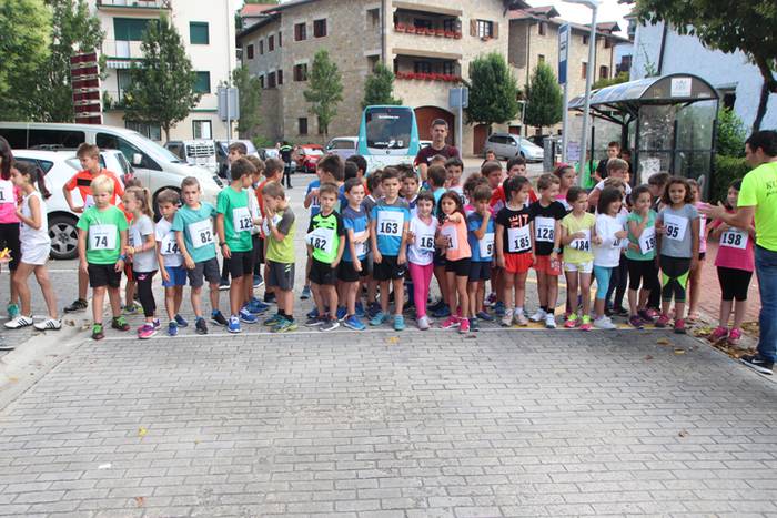 Asteasu San Pedro jaiak haur 22 1498651880613