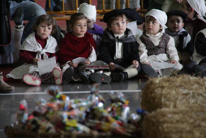 Gabon eskea eta olentzero 2015 72 1450964192125