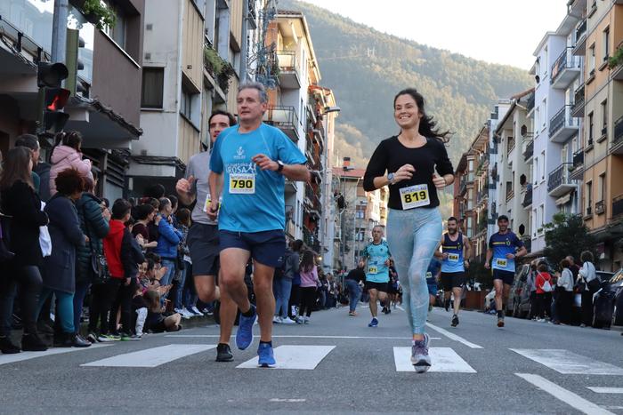 Urte Zaharreko Krosak berrogei urte beteko ditu