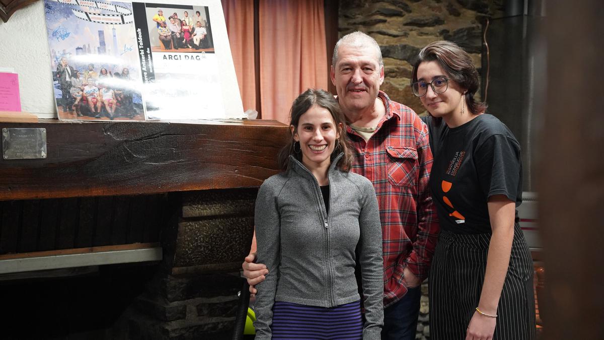 Kulturari Begira, abenduak 12