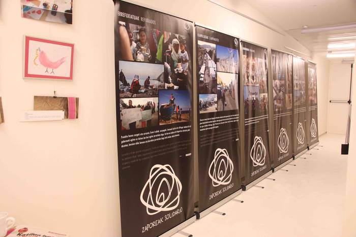 Errefuxiatuen alde egindako lana ikusgai 10 1544692000536