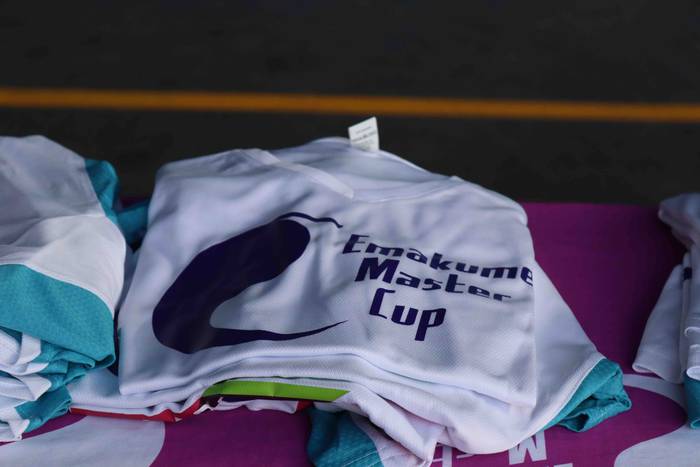 Eskuz binakako Master Labora 9 1644754821450