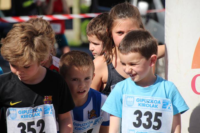 Haur, gazte eta heldu krosea 33 1491741984727