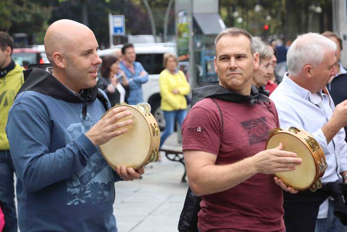 Hauspoa trikitiari 67 1570286843230