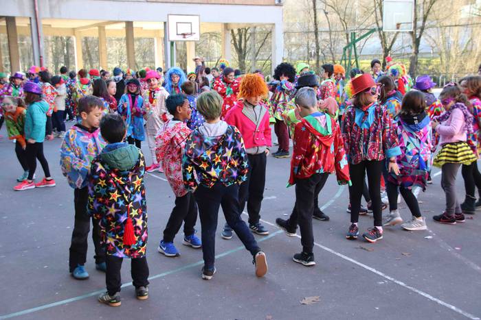 Mugimenduarekin ekin diote 1 1582220179727