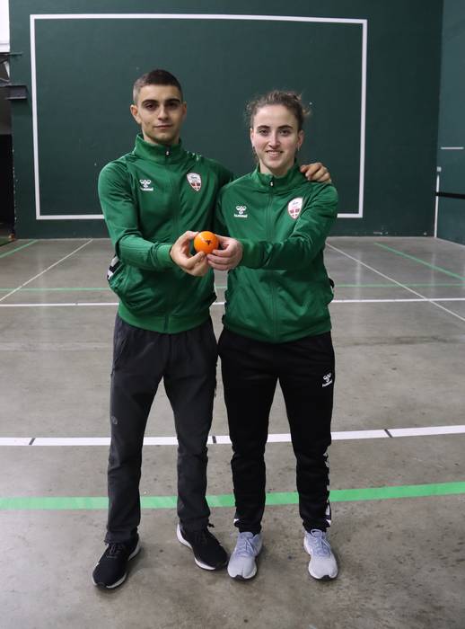 Eskualdeko hiru pilotari, Munduko Frontball Txapelketara