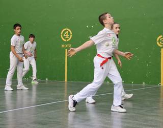 Infantil mailakoak Albizturren