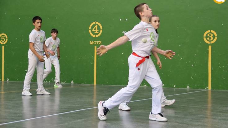 Infantil mailakoak Albizturren