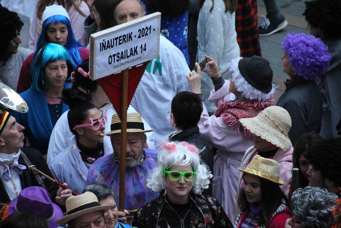 Listo, ez da baleko atzera k 27 1582452338072