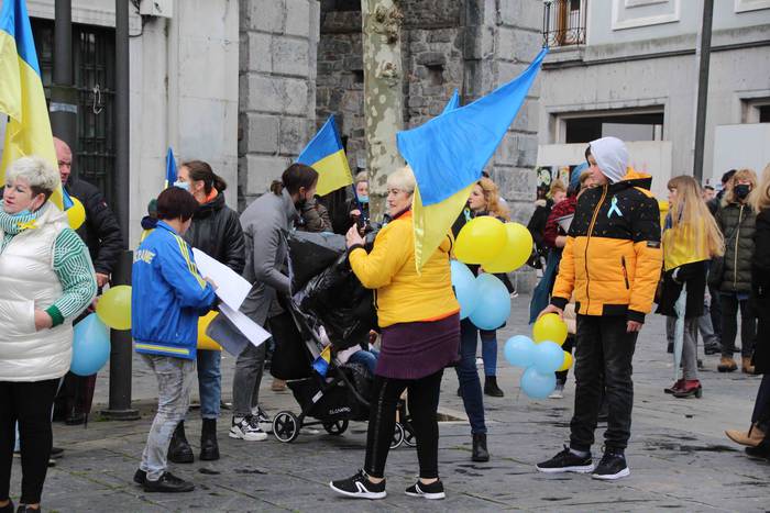 Ozen entzun dira Ukrainaren  2 1646500151062