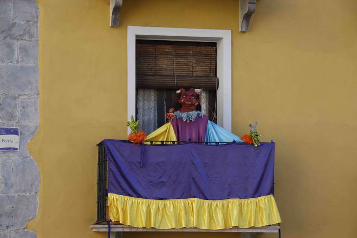 Dantzari Txikiak Zaldunita b 43 1645880484209