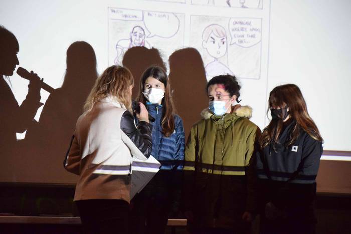 Komikigile onenek sariak esk 16 1639821971690