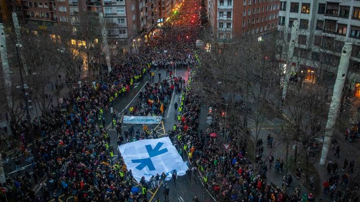 'Konponbiderako giltzak' manifestaziora joateko deialdia