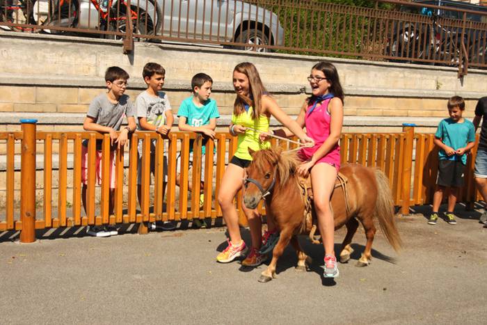 Hernialdeko Jaiak 2017 18 1502714590820