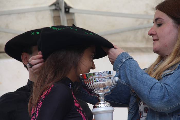 Orendaindarrek ezin, Jon And 51 1502888044118