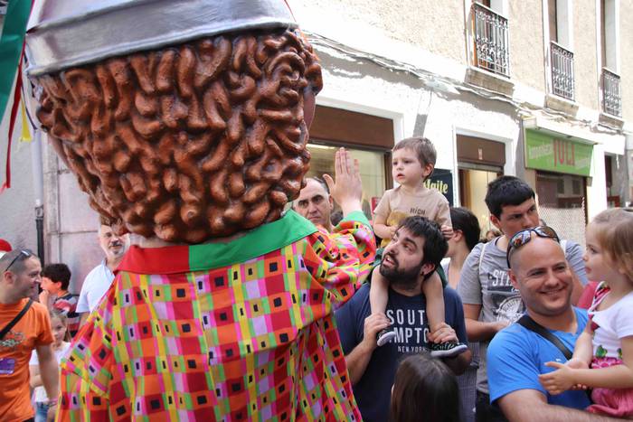 Erraldoiak eta buruhandiak T 45 1561218587611