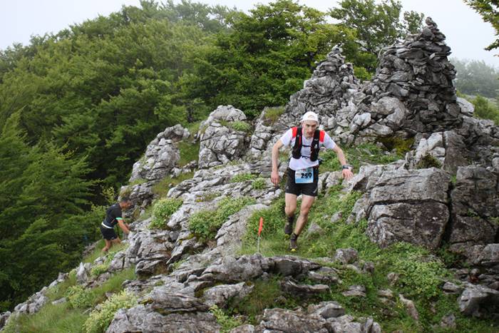 Hernio, tarteko helmugan bi  98 1529251783663