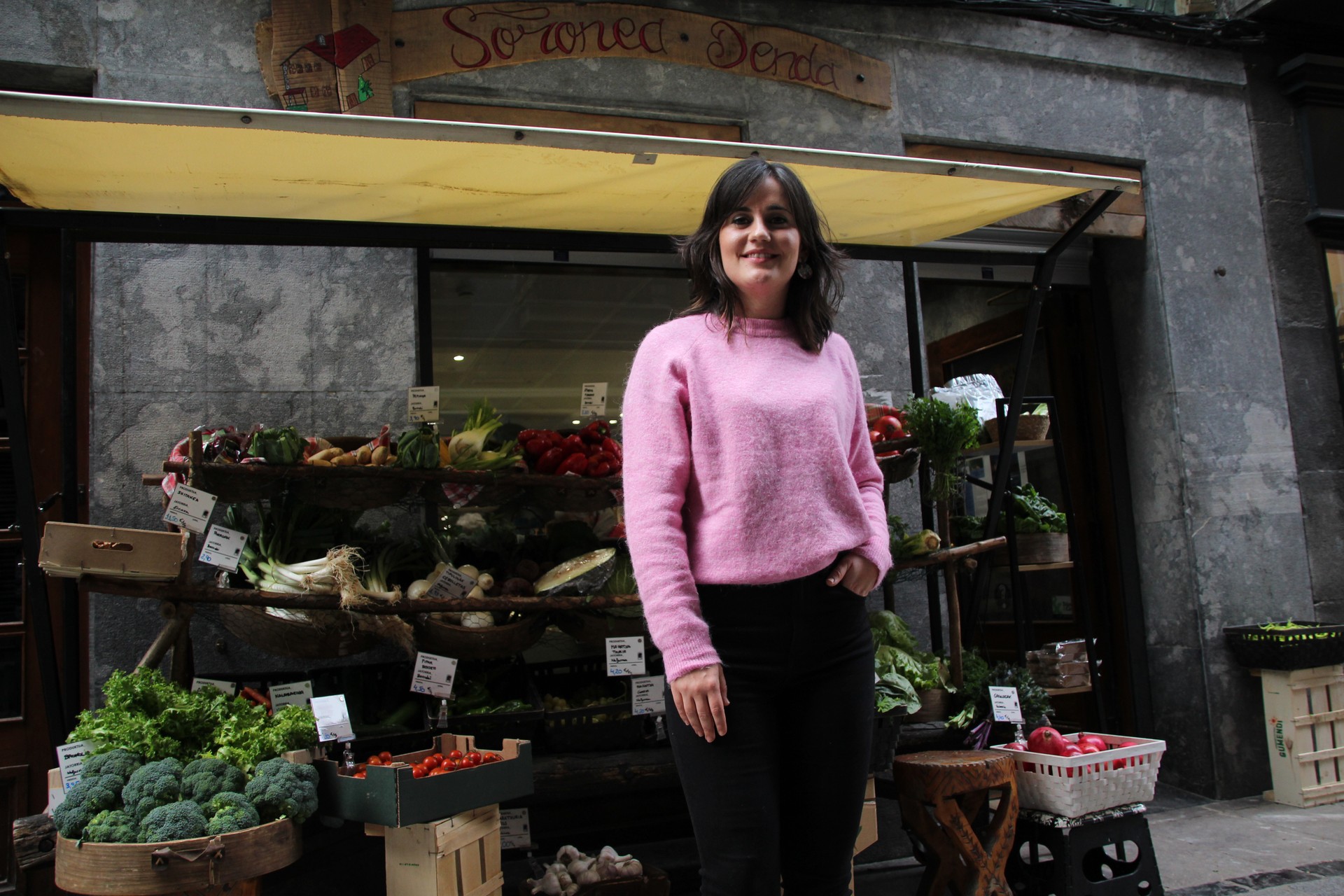 «Lurrak ia astero behar du ura, eta hemen badira euririk gabeko asteak»