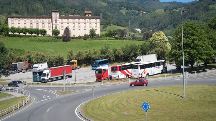 Ospitale berriak zazpi solairu izango ditu