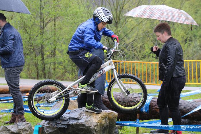 Bi gurpilen gainean  3 1491138392885