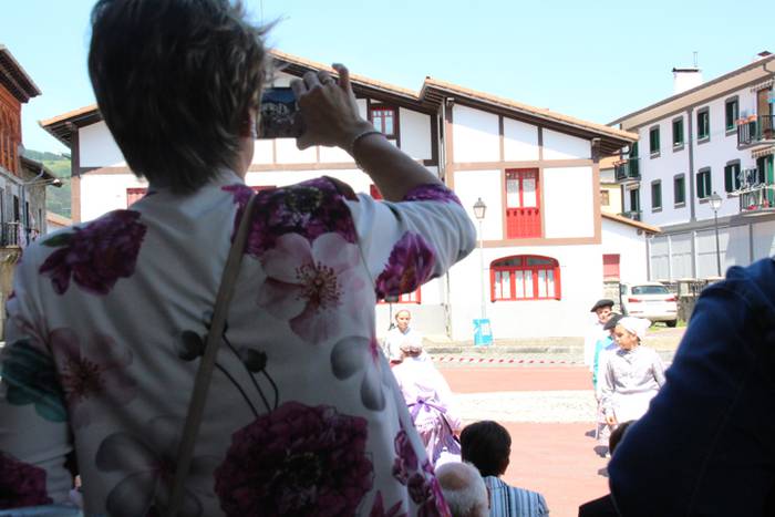 Bidania-Goiatz dantzariak er 20 1528102630202