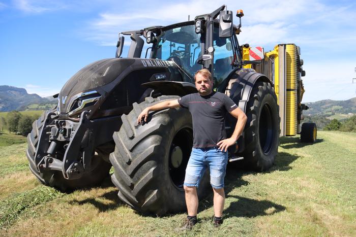 «Nekazal mundua  asko modernizatu da»