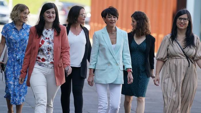 Adinekoen egoitzetan sartzeko itxaron denbora murrizteko neurriak eskatu dizkiogu Gipuzkoako Aldundiari