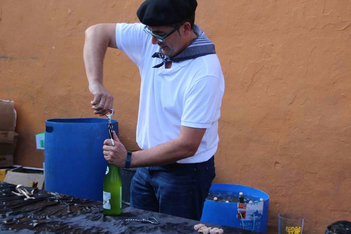 Bero sargoria, sagardoz bust 79 1532982649481