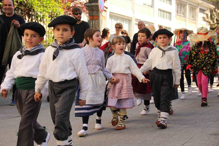 Villabona-dantzari-eguna-Oin 61 1553345933637