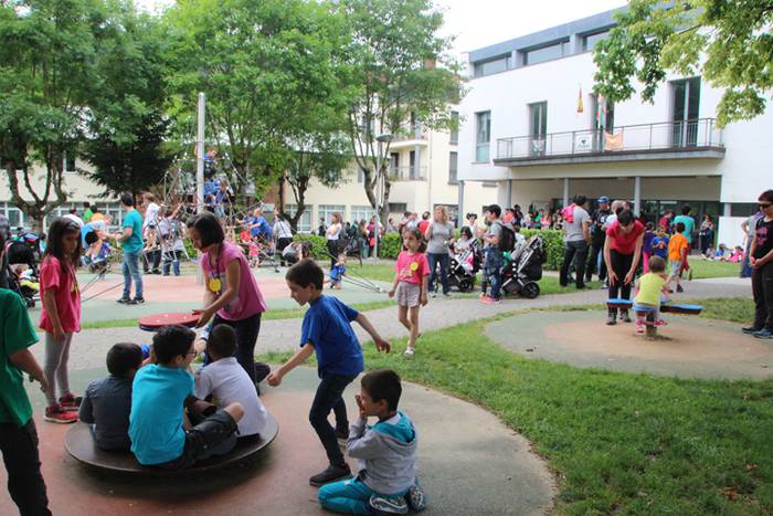 Ikaztegietako Eskola Txikiak Festa 32 1465744468426