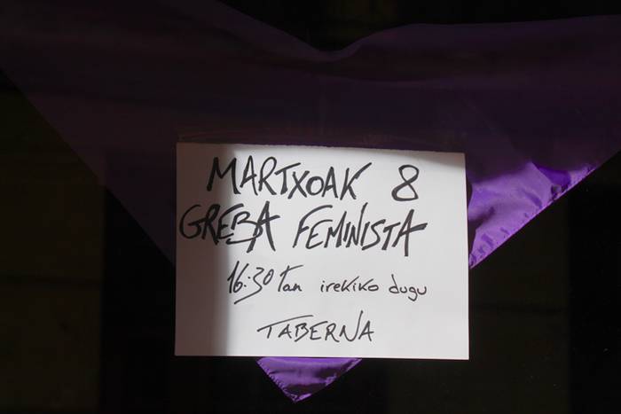 Egunerokorik ez, emakumerik  40 1520518425659