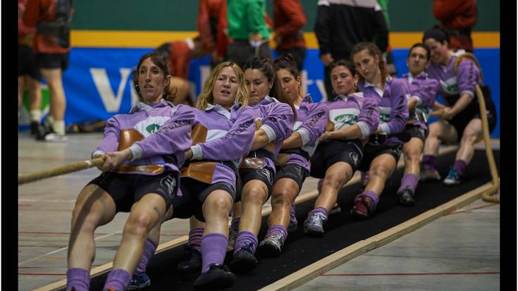 Asteburura begira dago Ibarra Sokatira Taldea