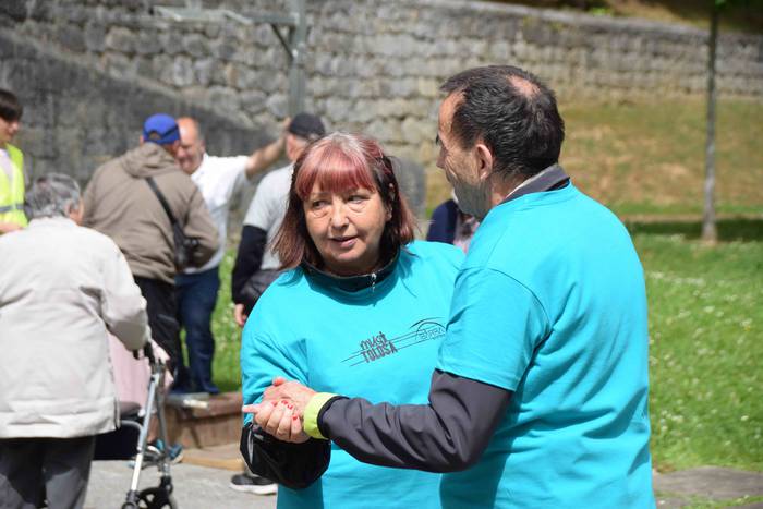 Haur eta helduen arteko II.  97 1560343306565