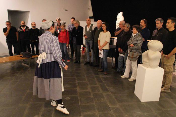 Eskultoreen erakusketa inaug 6 1541877670413