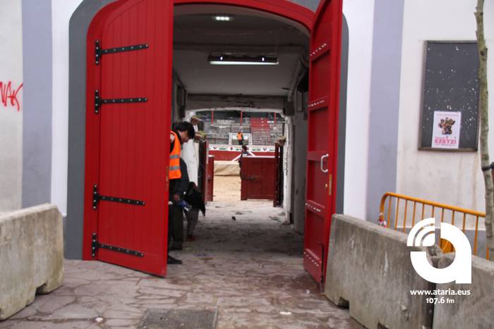 Zezenak adarrak okerrak ditu 116 1488277838472