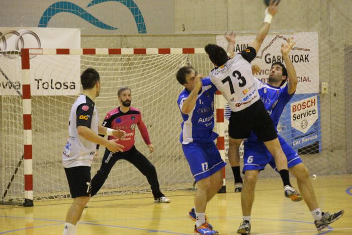 tolosa eskubaloi kordoba igoera 2016 69 1464387209650