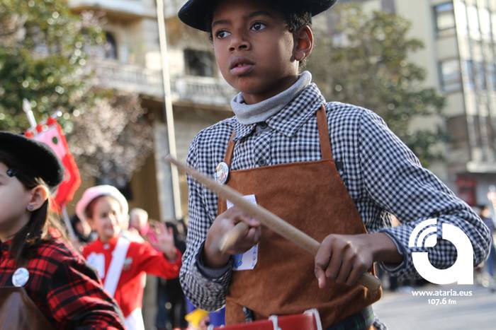 Makilkari trebeak 52 1488050598829